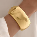 Damenarmband mit einzigartigem strukturierten Design Shop Nory