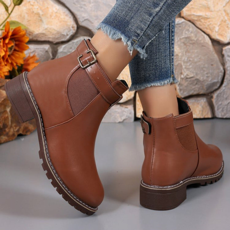 Damen Wildleder-Optik Chelsea-Stiefelette mit dekorativem Schnallenriemen, elastischem Einsatz und grober Profilsohle Shop Nory