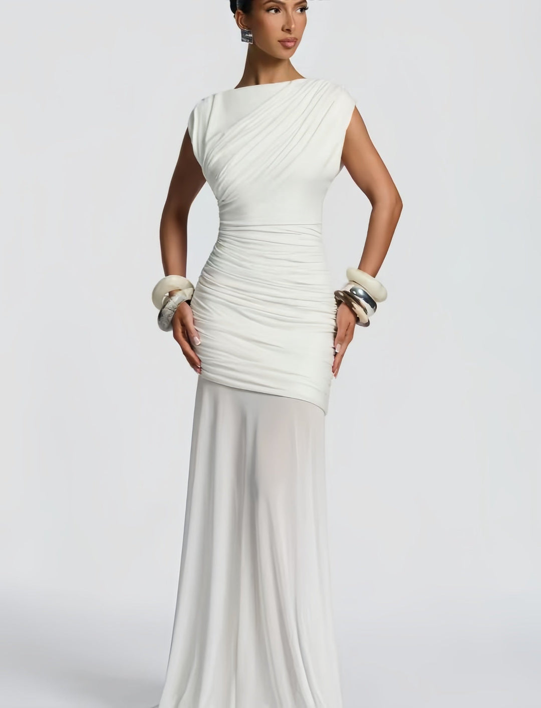 Damen Elegantes und figurbetontes Abendkleid mit Raffungen