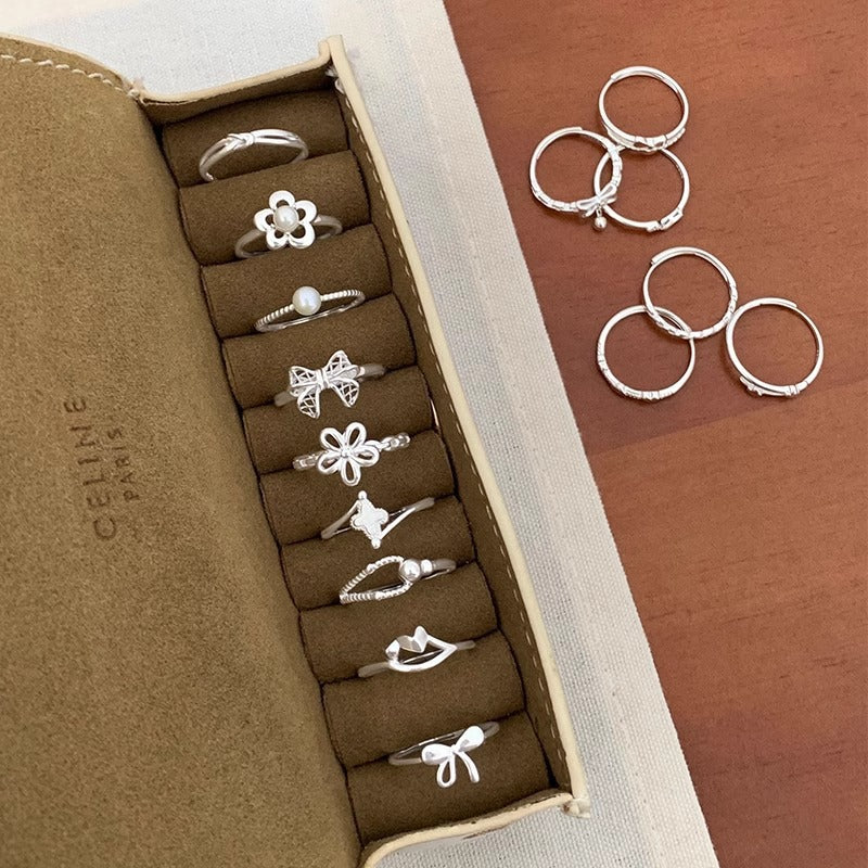 Damenring mit floralem Design und einzigartigem Perlenakzent Shop Nory