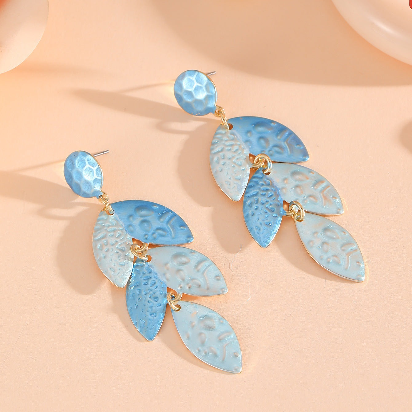 Damen Ohrstecker im floralen Design aus hochwertigem Metall Shop Nory