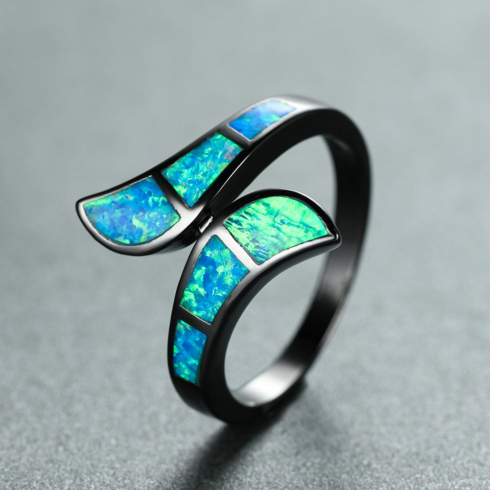 Damen Ring mit schimmerndem Opalmosaik und geschwungenem Design Shop Nory