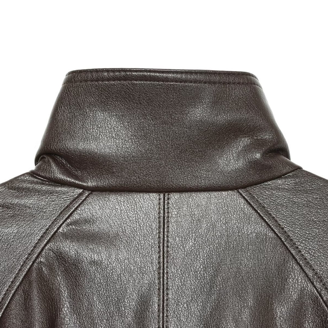 Damen Kurz geschnittene Lederoptik-Blousonjacke mit hohem Funnelkragen, Schulterriegeln und eingearbeiteten Pattentaschen Shop Nory