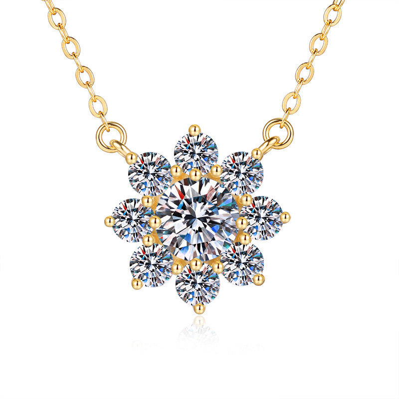Damen Kette mit funkelndem Blumenanhänger und hochwertigem Kristallbesatz Shop Nory