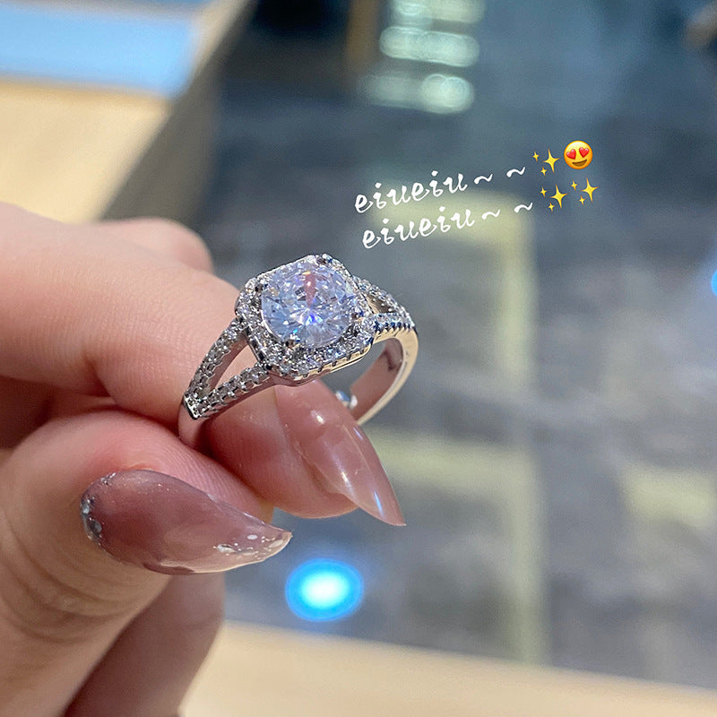 Damen Funkelnder Solitär-Ring mit exquisitem Zirkonia Shop Nory