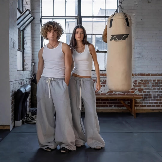Damen Extraweite Lounge-Jogginghose mit hohem Bund, Kordelzug & geformten Kniepanelen Shop Nory