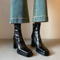 Schwarz (8 cm)