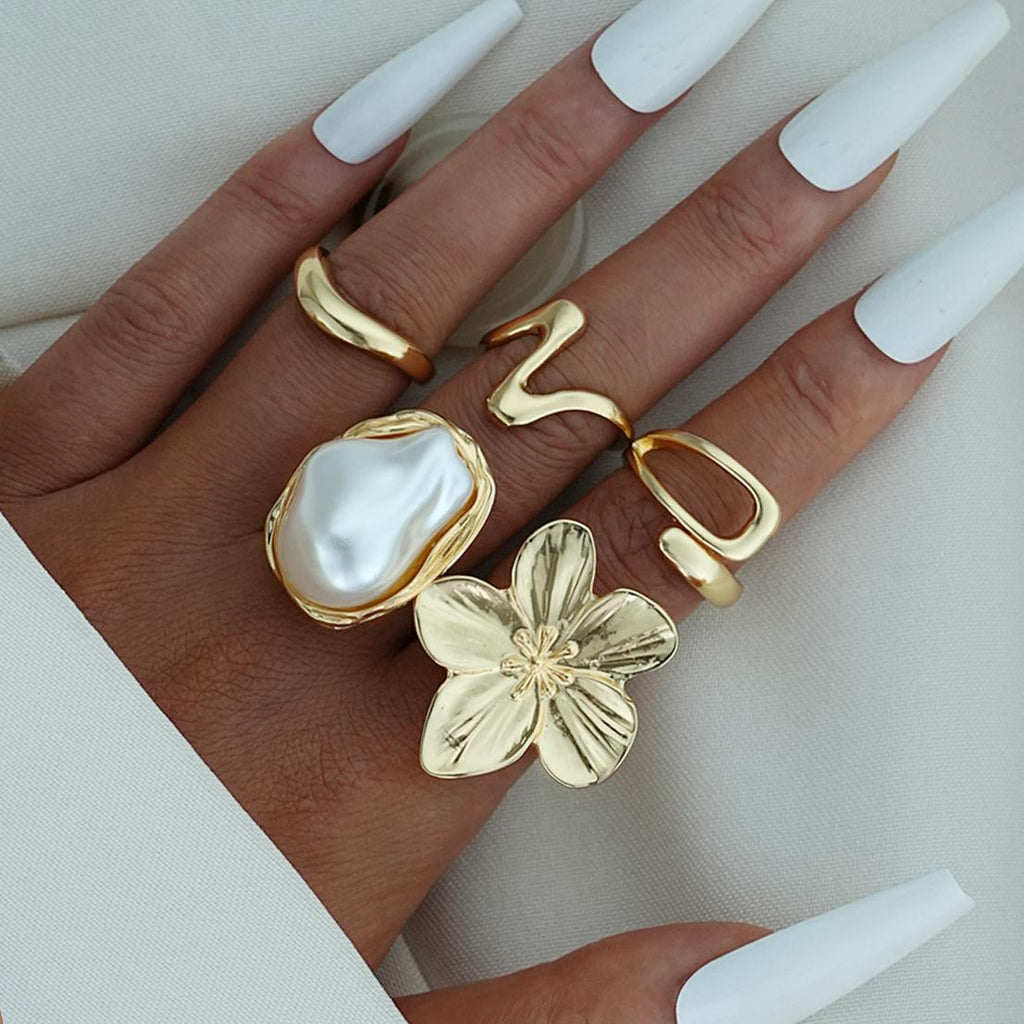 Damen Ring-Set mit kunstvollen Blumen- und modernen Designs Shop Nory