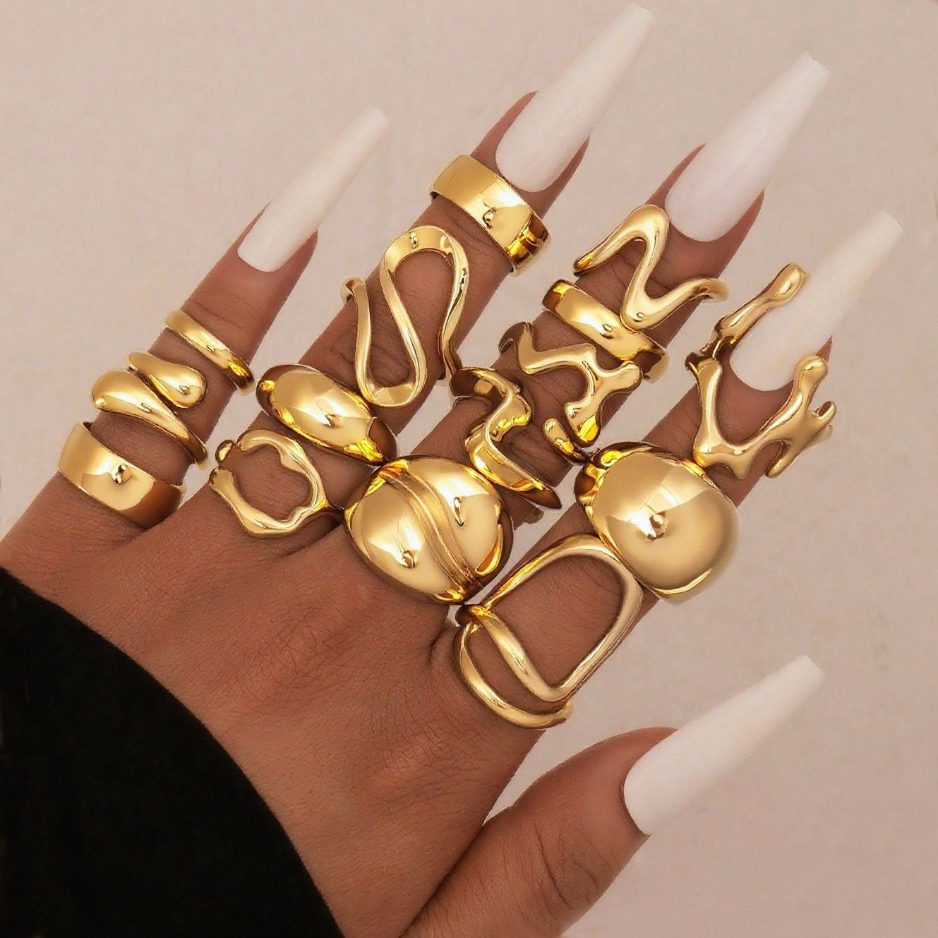 Damen Ring-Set mit kunstvollen und skulpturalen Designs Shop Nory