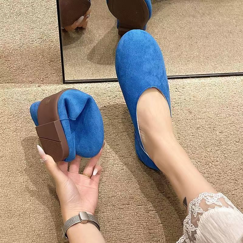 Damen Minimalistische Wildleder-Ballerina-Slipper mit gepolstertem Komfortfußbett Shop Nory