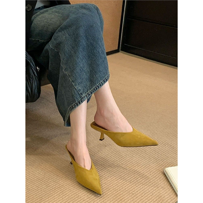 Damen Spitz zulaufende Schlupf‑Mules mit sculpted Kittenabsatz Shop Nory