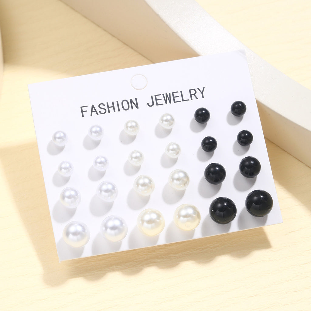 Damen Ohrringe-Set mit verschiedenen Größen und glänzenden Perlen Shop Nory