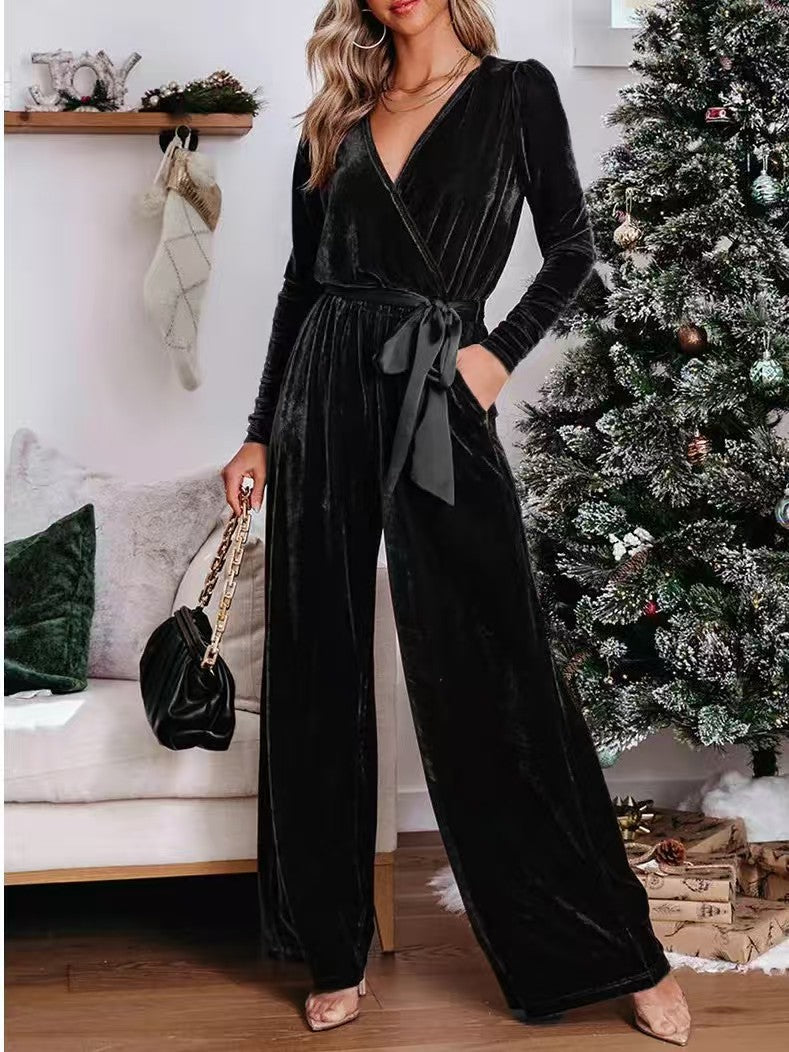 Damen Samt‑Jumpsuit mit Wickel‑V‑Ausschnitt, weitem Bein und Taillengürtel Shop Nory