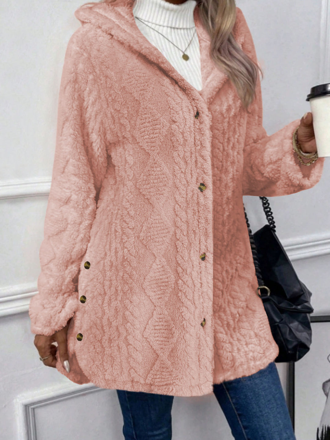 Damen Oversize Strickmantel mit Kapuze, Jacquard‑Struktur und Knopfleiste Shop Nory