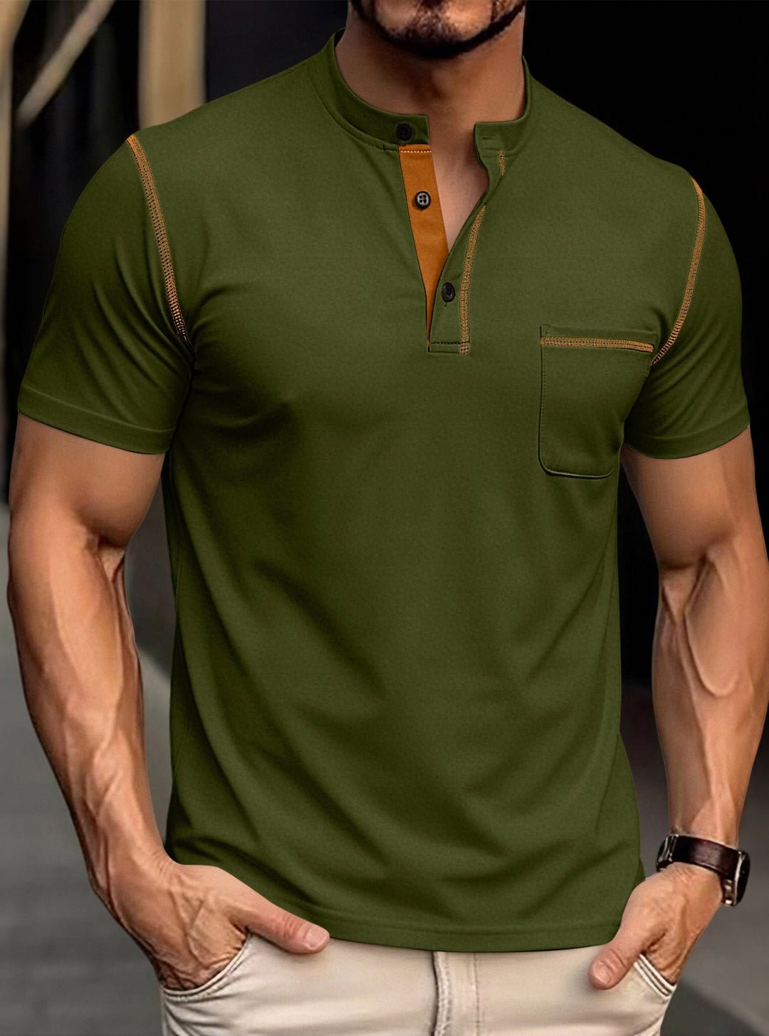 Herren nan modernes Kurzarm-Henley mit Stehkragen, Kontrastnähten und aufgesetzter Brusttasche