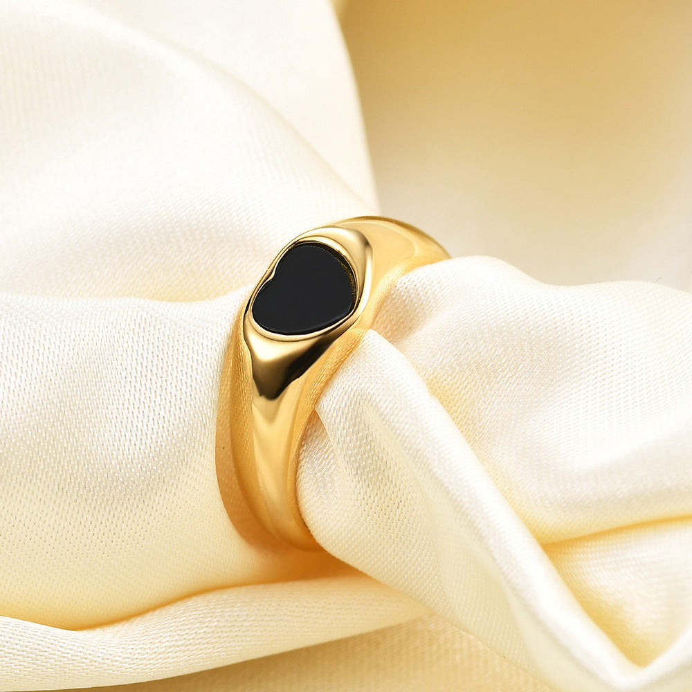 Damen modischer Ring mit herzförmigem Onyx-Einsatz Shop Nory