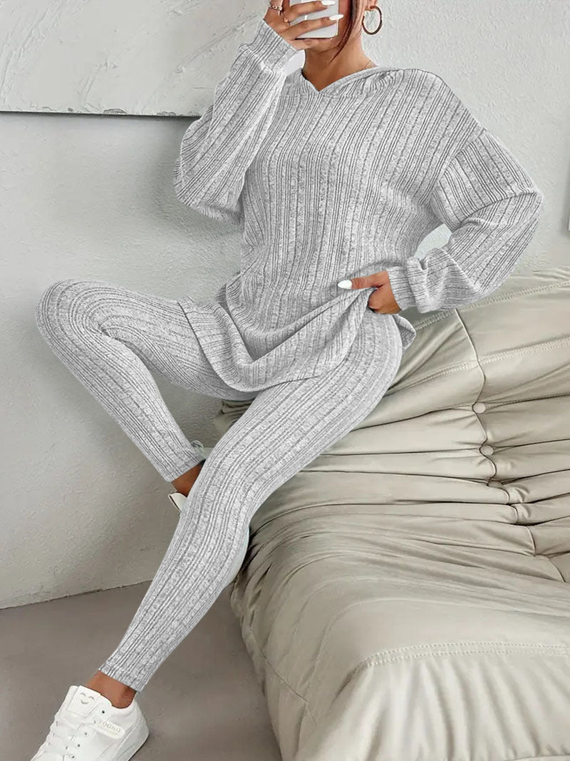Damen Geripptes Feinstrick‑Loungewear‑Set mit Kapuzenpullover und hochtaillierten Leggings Shop Nory