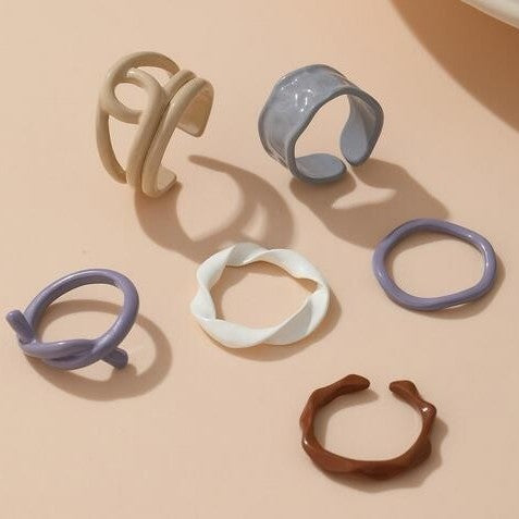 Damen modischer Ring aus hochwertigem Akrylmateriel mit kreativen Prägungen Shop Nory