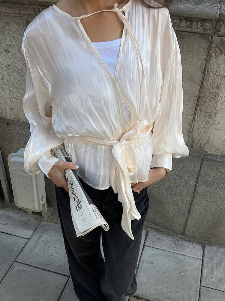 Damen Elegante Wickelbluse mit Bindegürtel und voluminösen Ballonärmeln Shop Nory