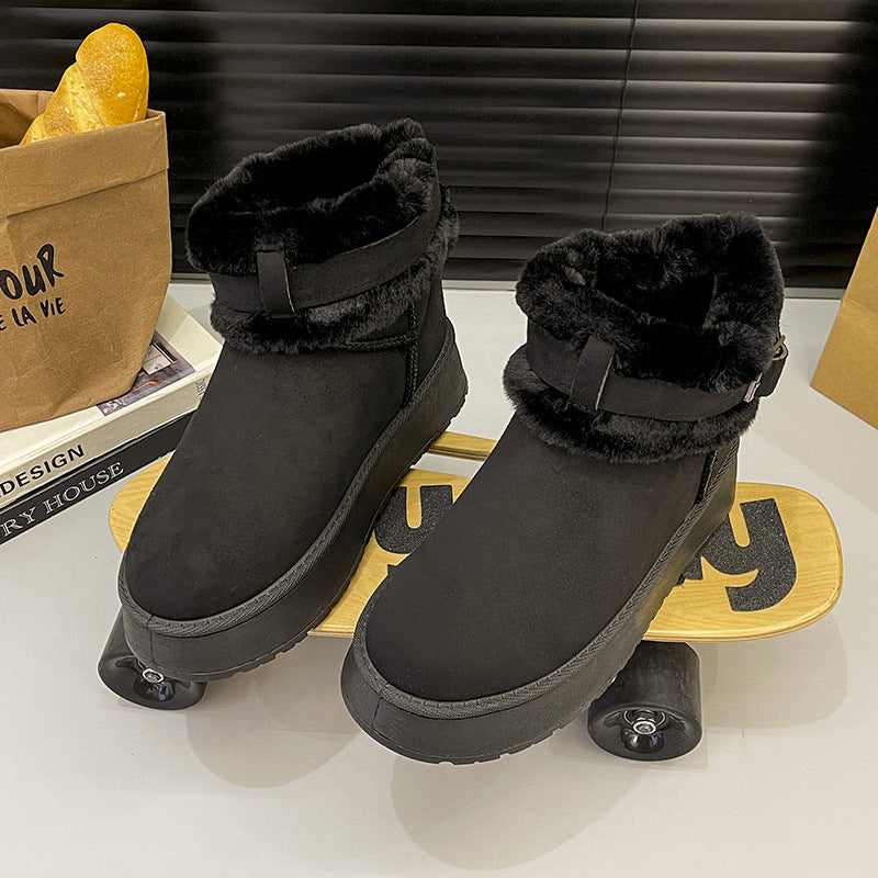 Damen Gefütterte Kurz-Stiefeletten mit Teddyfell-Futter, verstellbarem Schnallenriemen und profilierter Gummisohle Shop Nory