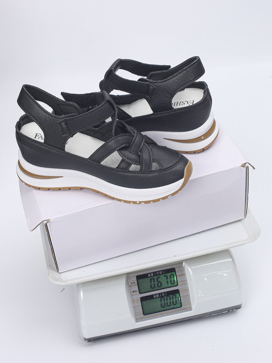 Damen Plateau-Sandalen mit sportlicher Sneaker-Sohle und verstellbaren Klettriemen Shop Nory