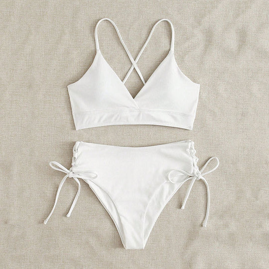 Damen Triangel-Bikini mit raffinierten Kordeldetails