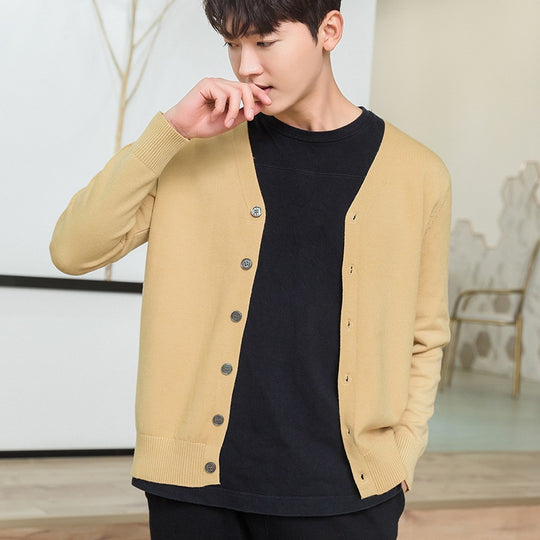 Herren Feiner V‑Ausschnitt-Cardigan aus leichtem Feinstrick mit geripptem Saum Shop Nory