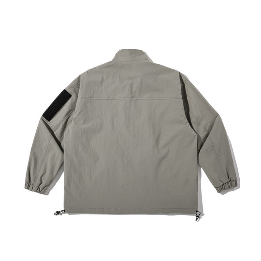 Unisex Leichtgewichtiger technischer Windparka mit Tunnelzug, Reißverschlusstaschen und Ärmel‑Utilitytasche Shop Nory