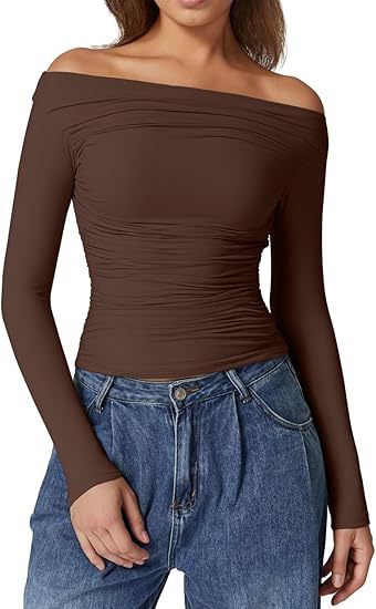 Damen Schulterfreies tailliertes Stretch-Longsleeve mit Raffung und figurbetonter Silhouette Shop Nory