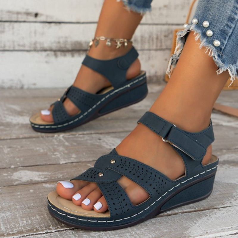 Damen Bequeme Riemchen-Sandalen mit verstellbarem Klettverschluss und anatomischem Fußbett