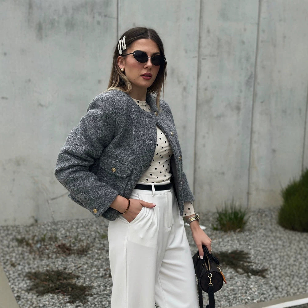 Damen Boxy Wollmix-Boucléjacke im Cabanstil mit Rundhalsausschnitt & goldfarbenen Zierknöpfen Shop Nory