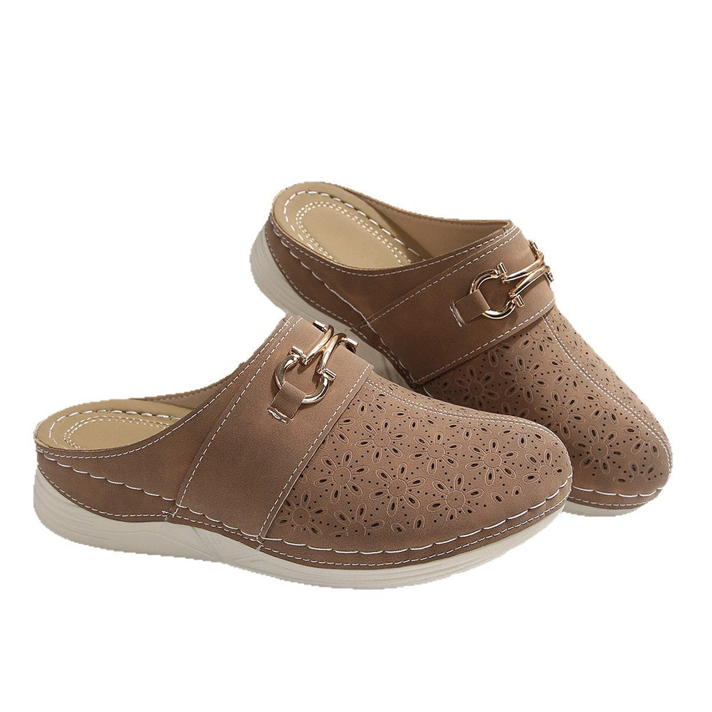 Damen Clogs mit floralem Lochdesign und komfortabler Fußbettgestaltung