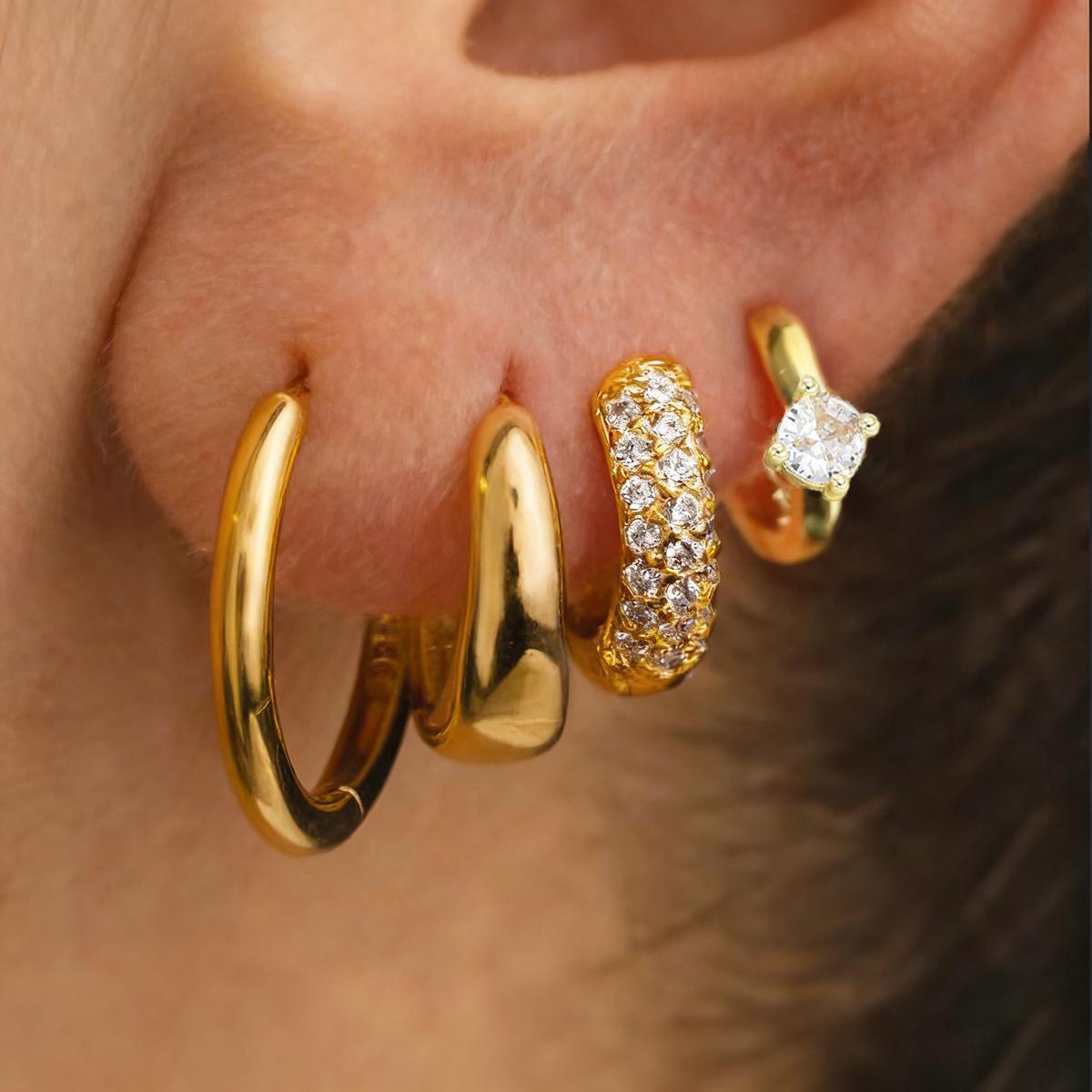Damen Ohrstecker Set mit funkelnden Zirkonia und elegantem Design Shop Nory