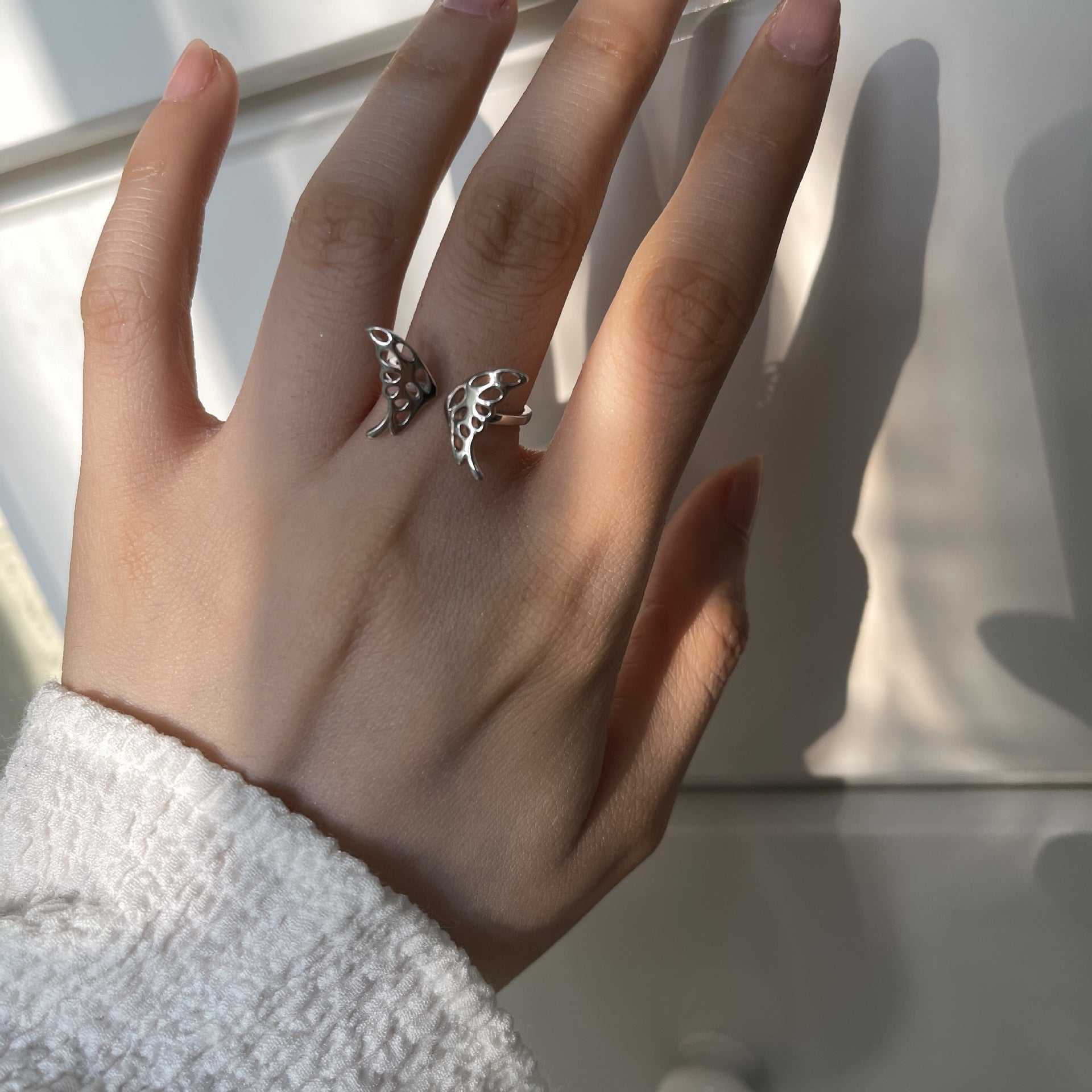 Damen Offener Ring mit verspieltem Schmetterlingsdesign Shop Nory