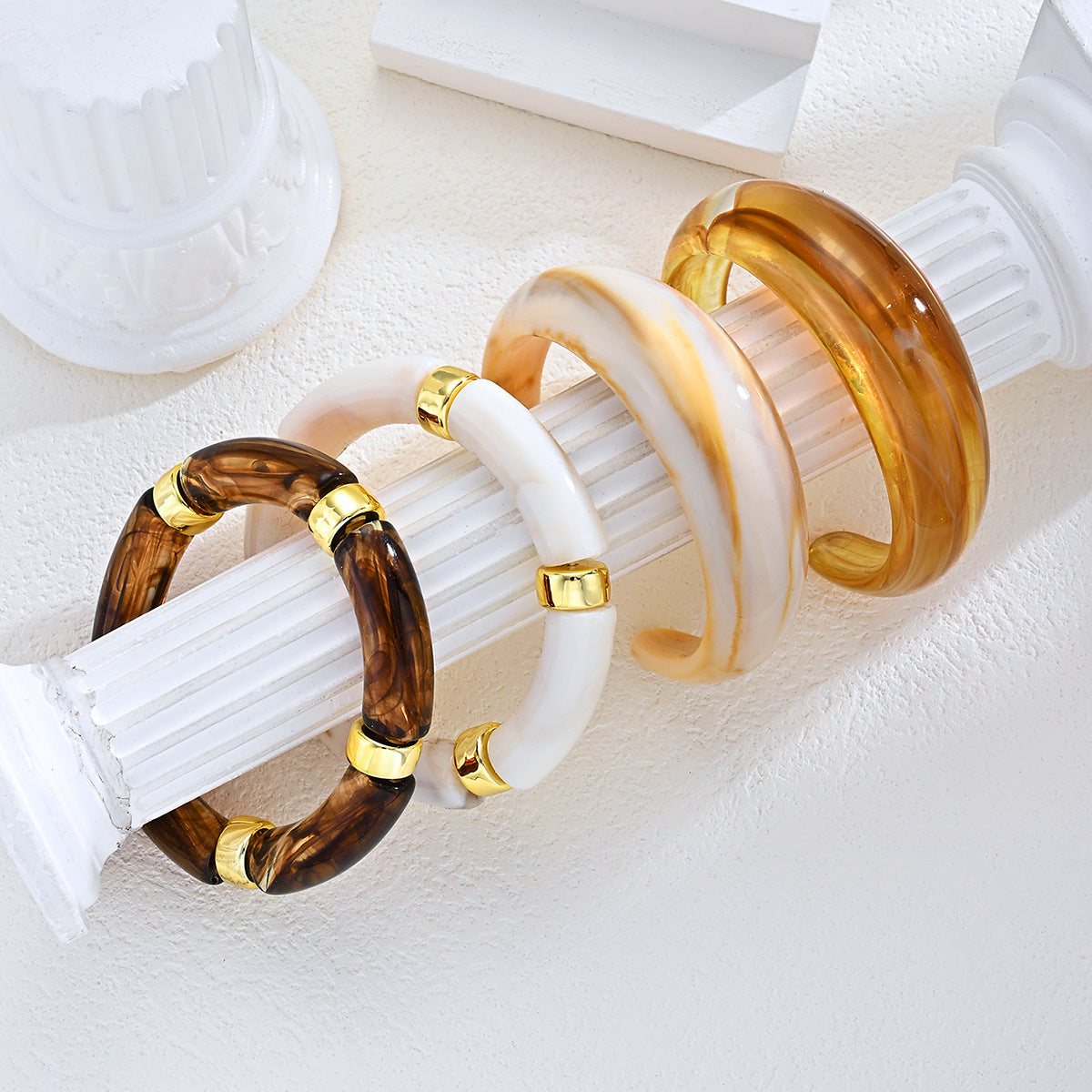 Damen Armband-Set aus hochwertigem Acryl mit elegantem Design Shop Nory