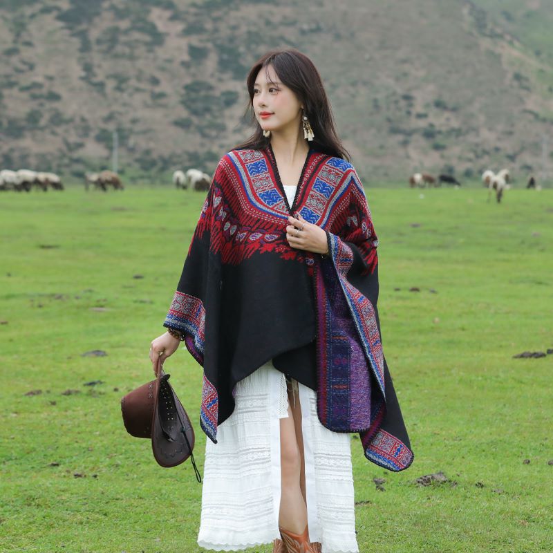 Damen Oversize-Poncho im Ethno-Jacquard mit V-Ausschnitt und strukturiertem Saum Shop Nory