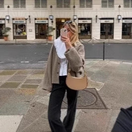 Damen Kurz geschnittene Boxy-Blousonjacke aus Wollmix mit übergroßem Hemdkragen Shop Nory
