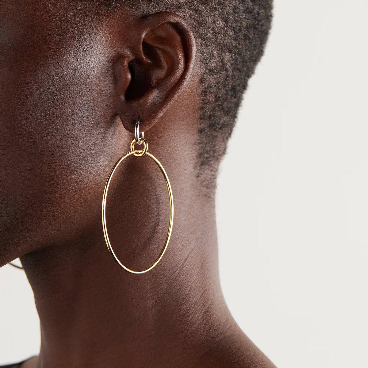 Damen Ohrhänger mit modernem Design aus hypoallergenem Edelstahl Shop Nory