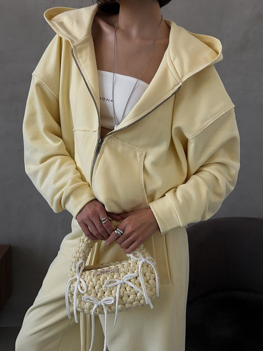 Damen oversized kurz geschnittener Kapuzenpullover und hochtaillierte Jogginghose Set aus Bio-Baumwollfleece Shop Nory