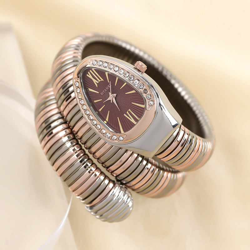 ShopNory | Schlangenuhr mit Quarzbewegung und Persönlichem Armband