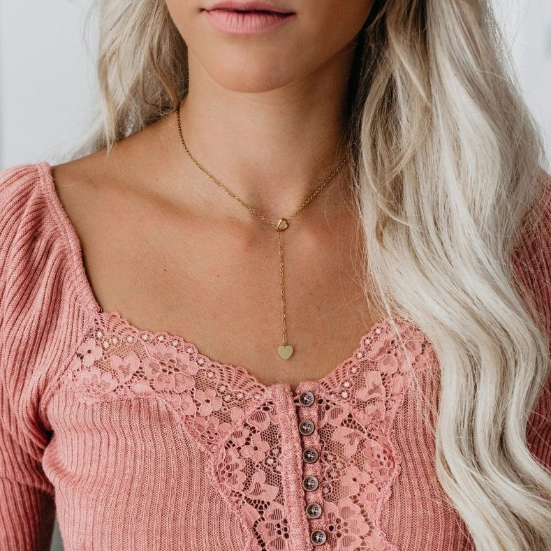Damen Halskette mit verspieltem Herzmotiv und elegantem ländlichen Design Shop Nory