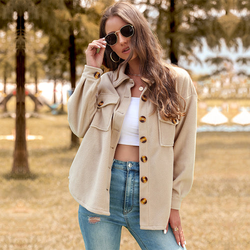 Damen Oversized Teddy-Shacket mit Knopfleiste, aufgesetzten Pattentaschen und weichem Futter Shop Nory