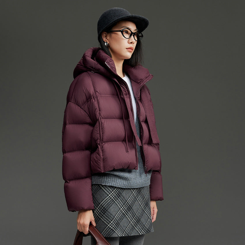 Damen Kurz geschnittene Boxy-Steppjacke mit voluminöser Kapuze und Kordelzug Shop Nory