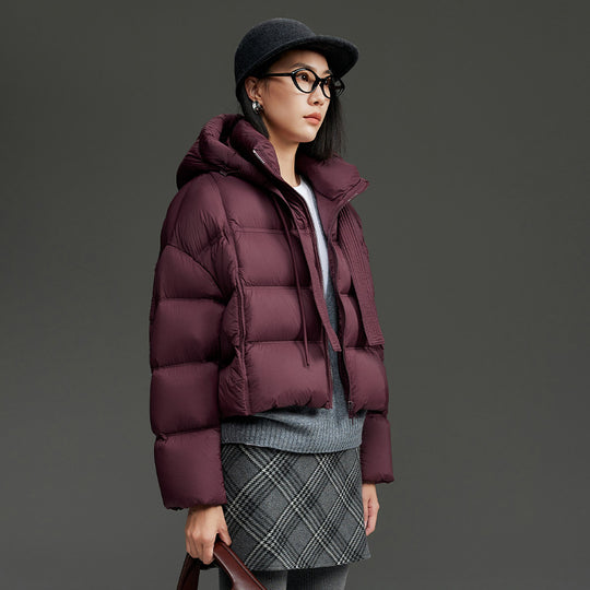Damen Kurz geschnittene Boxy-Steppjacke mit voluminöser Kapuze und Kordelzug Shop Nory