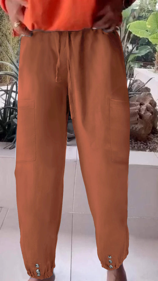 Damen Cargo-Jogginghose mit Kordelzug, aufgesetzten Taschen und Knopfmanschetten Shop Nory