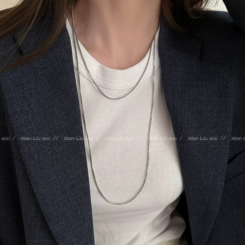 Damen mehrlagige Halskette mit elegantem Design und feinen Silberakzenten Shop Nory