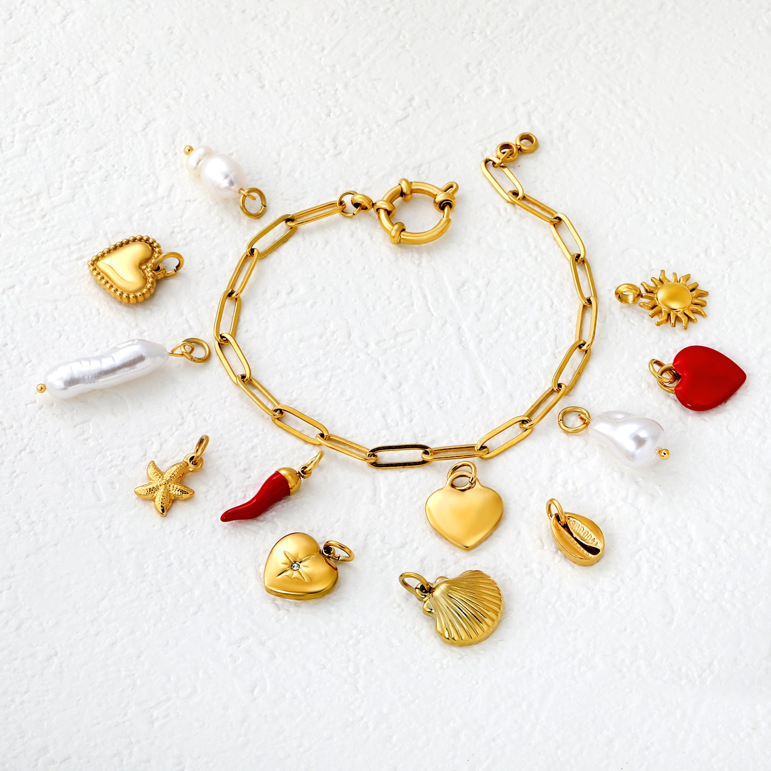 Damen Anhänger aus hochwertiger perlmuttfarbener Süßwasserperle mit goldenem Befestigungsring Shop Nory