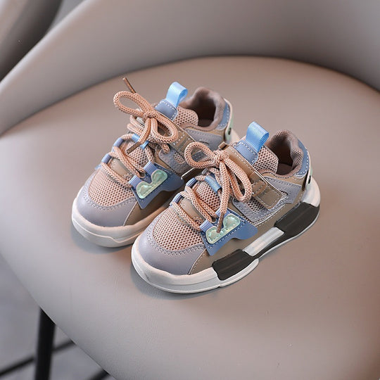 Damen Gepolsterte Freizeit‑Sneaker mit Mesh‑Einsätzen und dämpfender Plateausohle Shop Nory