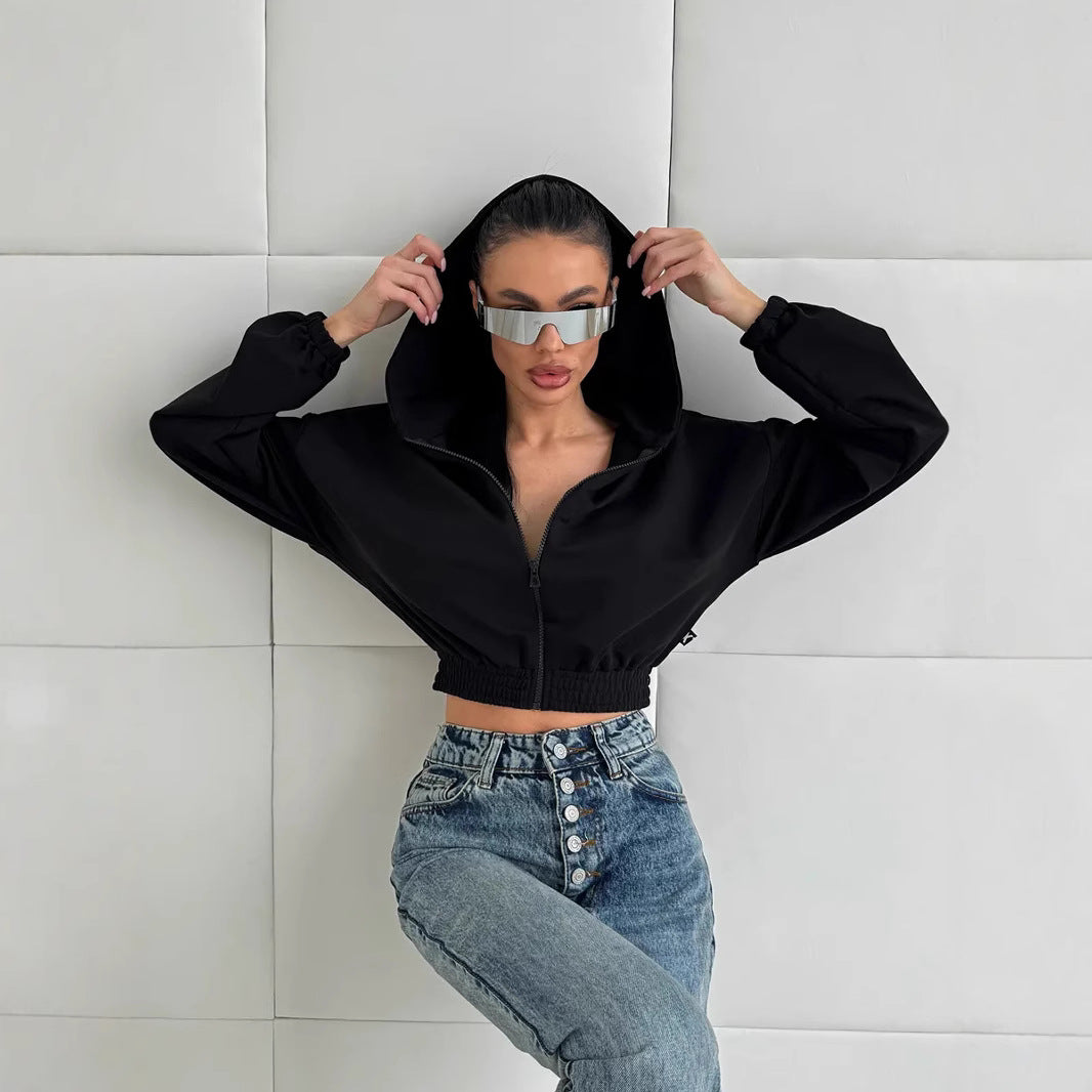 Damen Kurzgeschnittene Kapuzenjacke mit Reißverschluss, elastischem Bund und legerer Passform Shop Nory