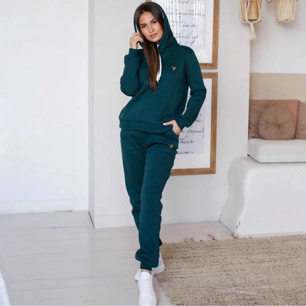 Damen Loungewear-Set mit Schalkragen-Hoodie und taillierter Jogginghose Shop Nory